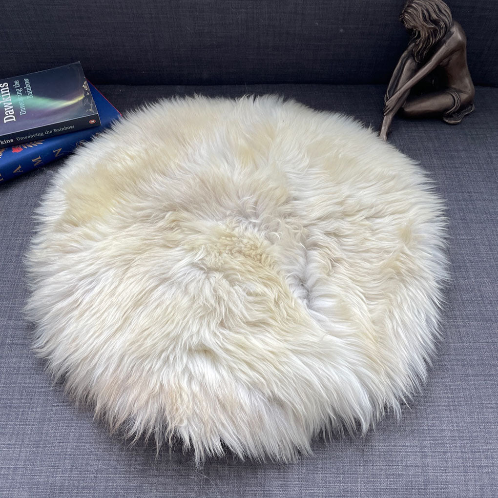British Sheepskin Roundie Rare Breed Mix Natural ::: 45cm Seat Cover