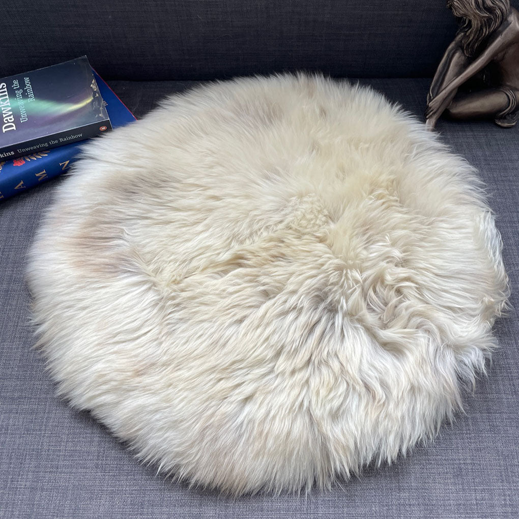 British Sheepskin Roundie Rare Breed Mix Natural ::: 45cm Seat Cover