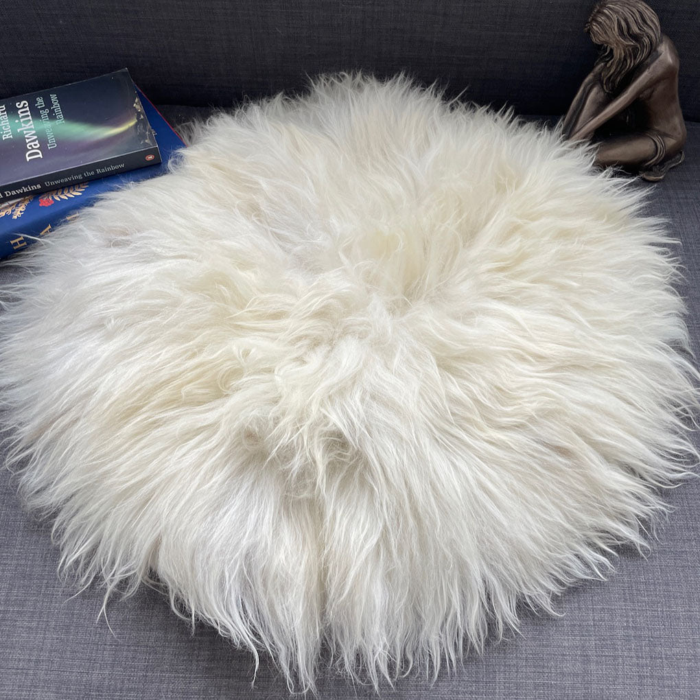 British Sheepskin Roundie Rare Breed Mix Natural ::: 45cm Seat Cover