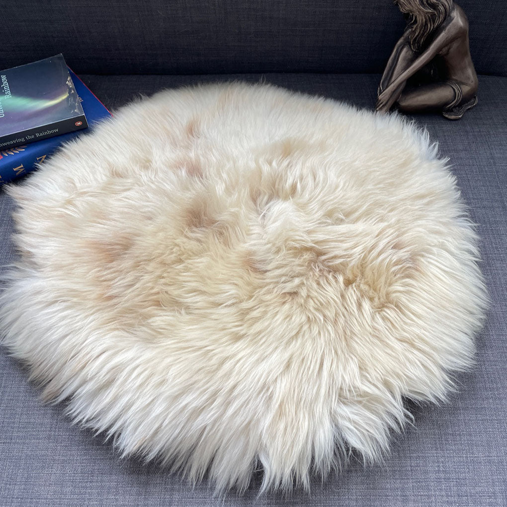 British Sheepskin Roundie Rare Breed Mix Natural ::: 45cm Seat Cover