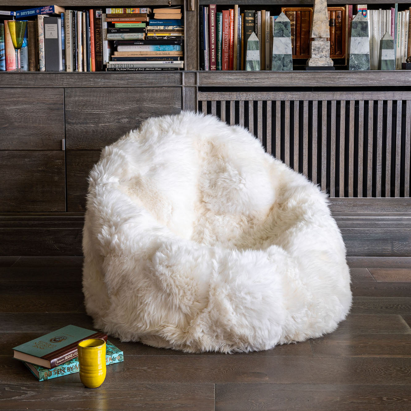 Ex-Display Sheepskin Beanbag Chair 100% Natural British White Soft Fleece Large