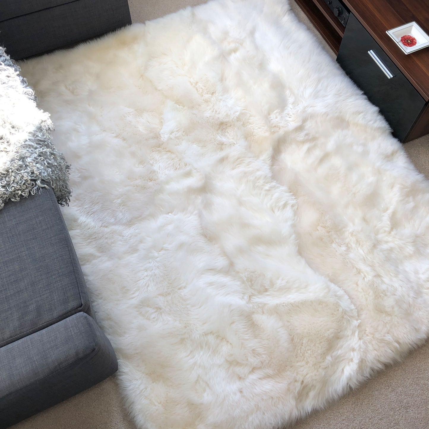 Soft British Sheepskin Rug Ivory Cream White Straight Edges Rectangular 90cm x 150cm