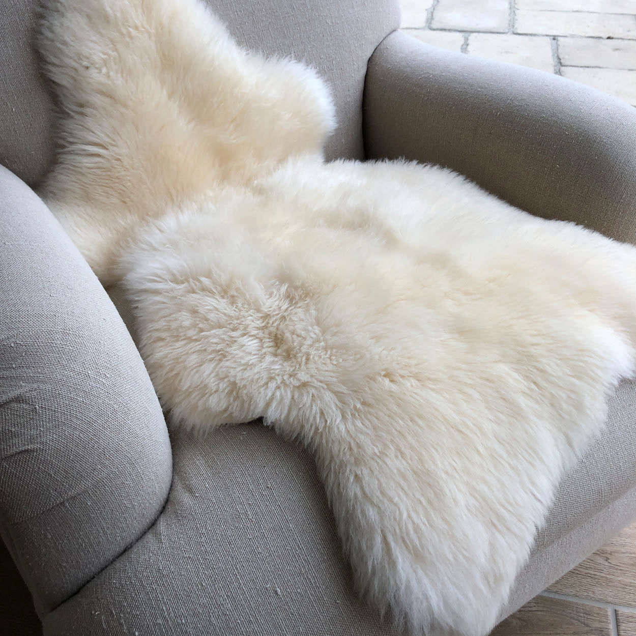 British Sheepskin Rug Hide Ivory White Fleece | Medium Throw