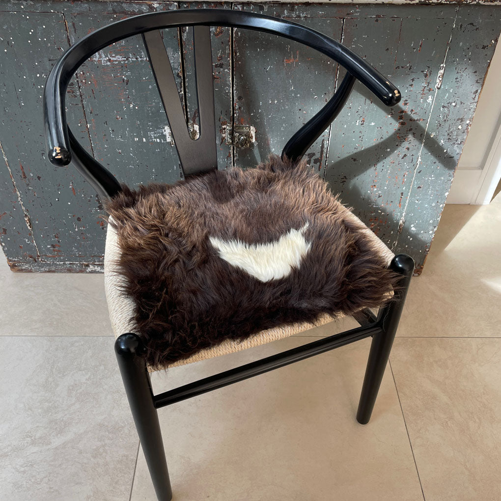 100% British Sheepskin Natural Brown with White Square Seat Pad 37cm