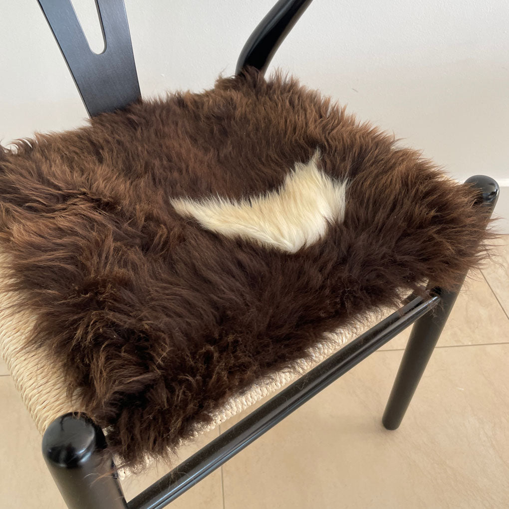 100% British Sheepskin Natural Brown with White Square Seat Pad 37cm