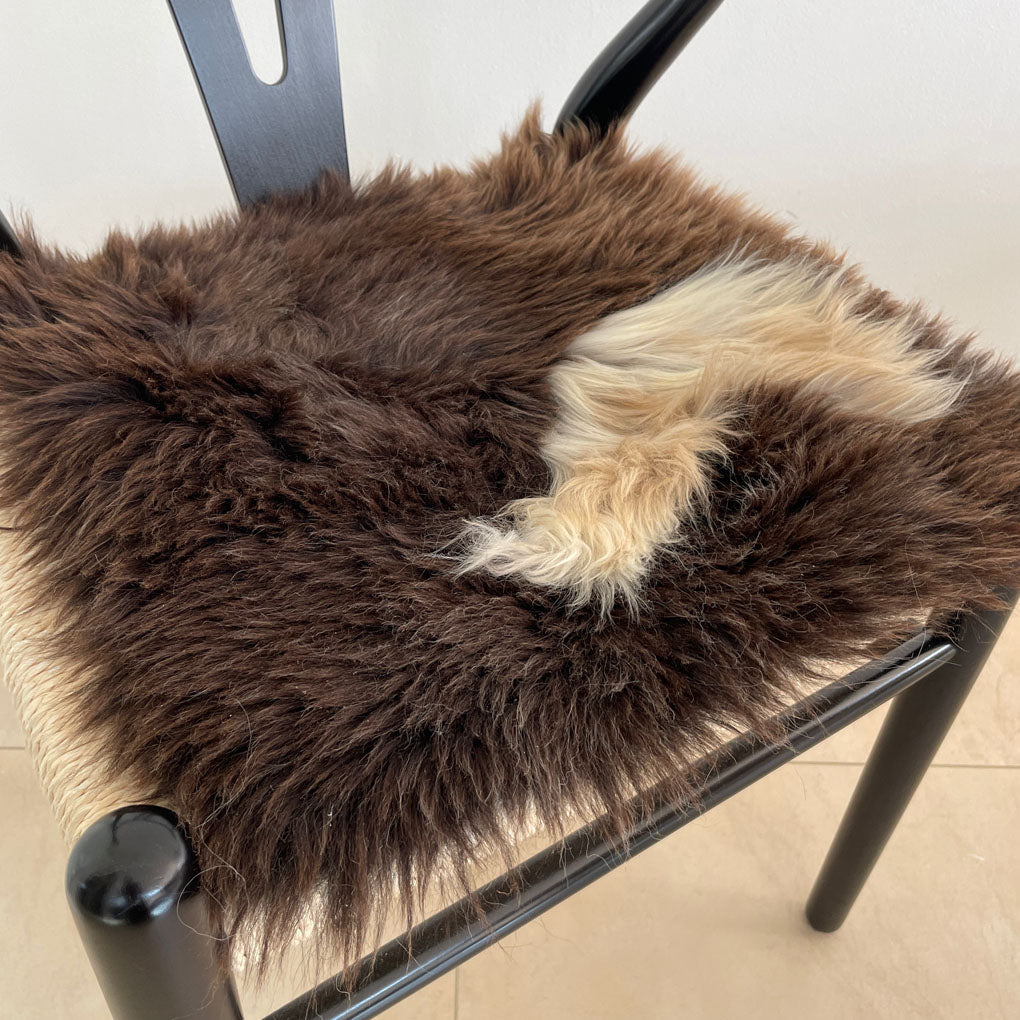 100% British Sheepskin Natural Brown with White Square Seat Pad 37cm