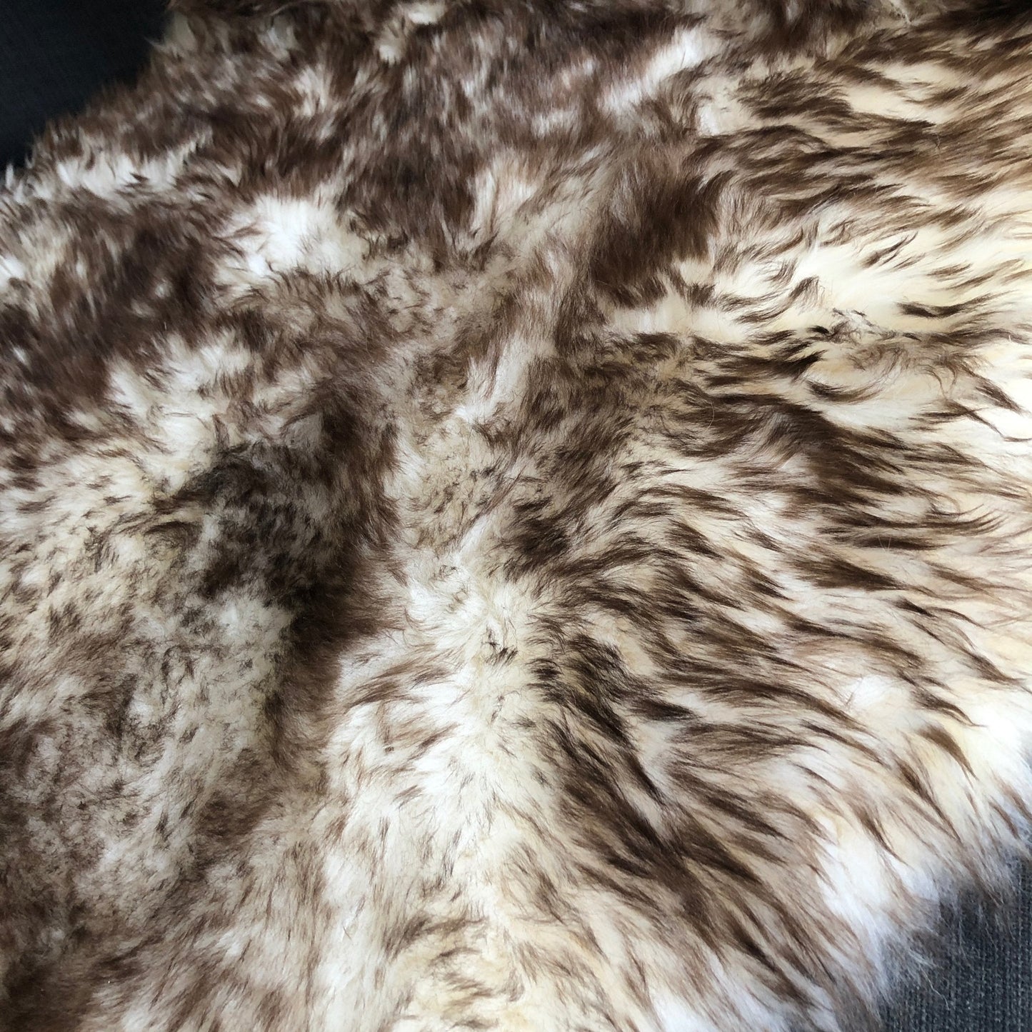 British Sheepskin Rug | Fleece | Latté | Cream & Brown Tipped Throw