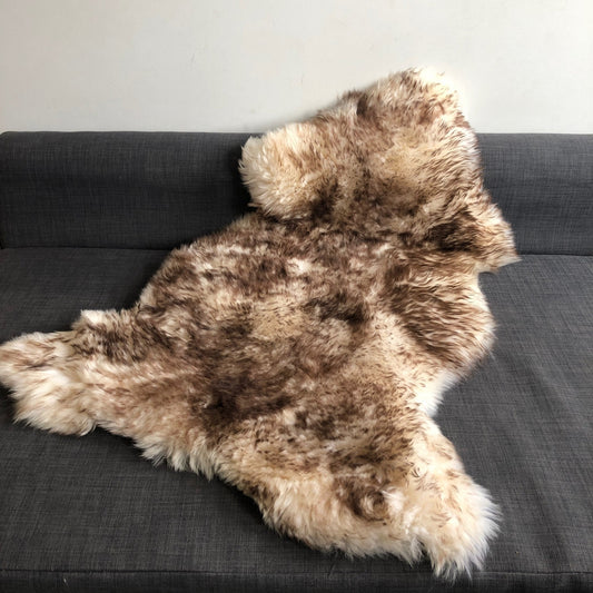 British Sheepskin Rug | Fleece | Latté | Cream & Brown Tipped Throw