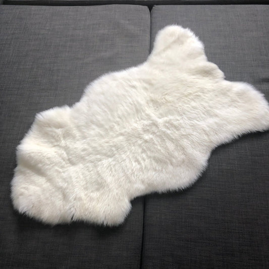 Luxurious British Sheepskin Rug Hide Ivory White Small Short Fur - British Sheepskin