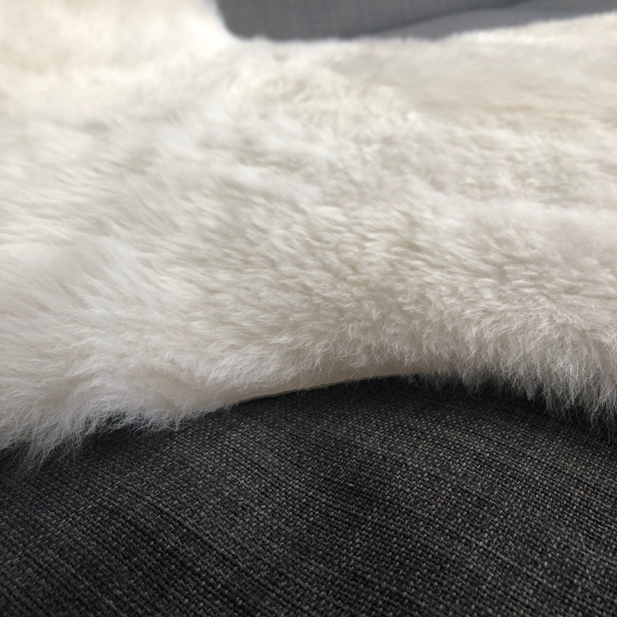 Luxurious British Sheepskin Rug Hide Ivory White Small Short Fur - British Sheepskin