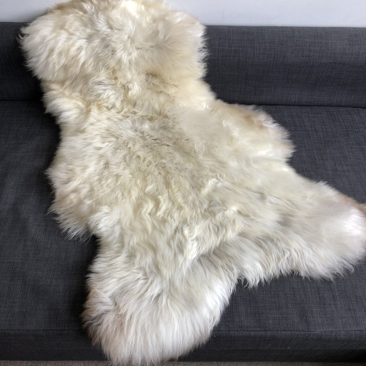 Rare Breed Champagne Mix Sheepskin Rug 100% Natural Free-range