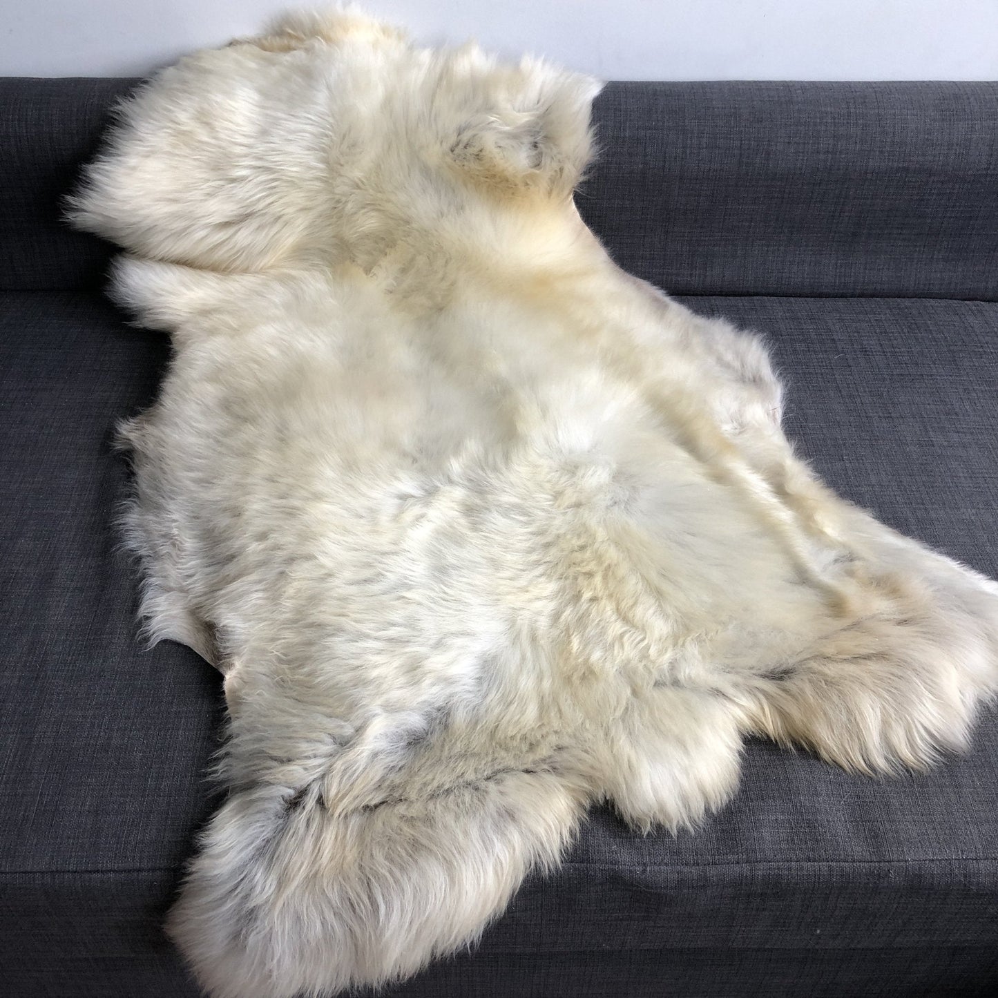 Rare Breed Champagne Mix Sheepskin Rug 100% Natural Free-range